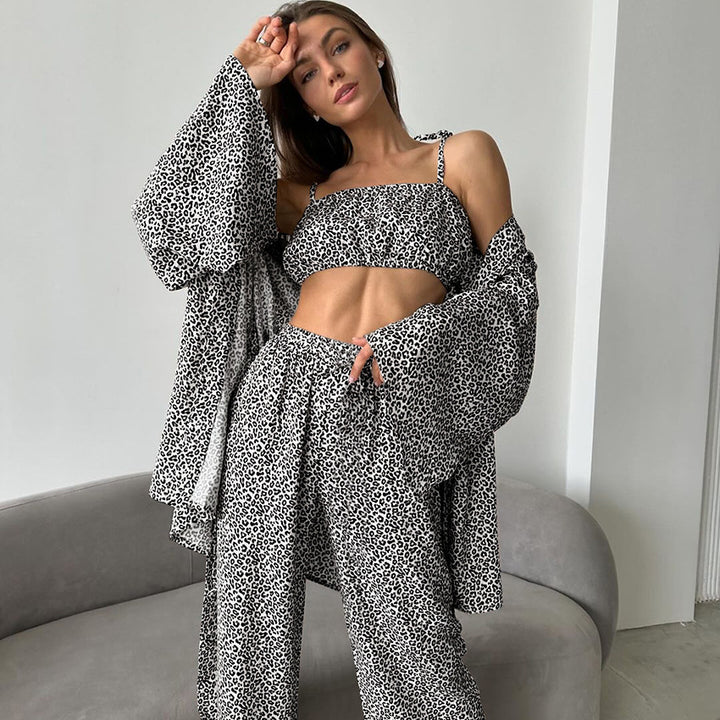 Dame Ensemble med leopardmønster Stilla