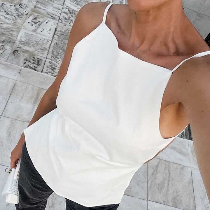 Dame asymmetrisk top med smalle stropper og elegant snit Stilla