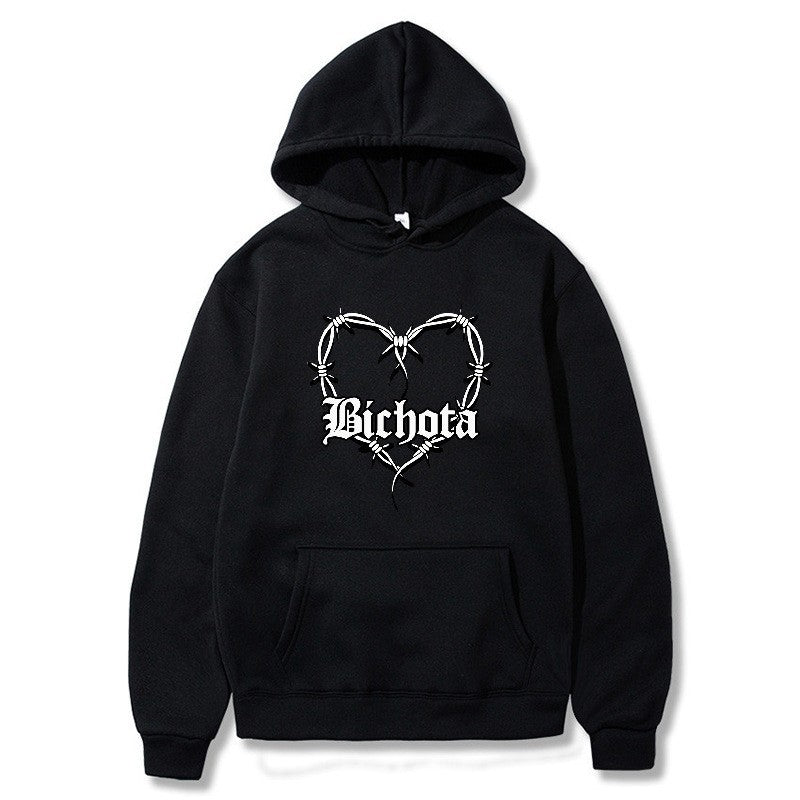 Kvinders hoodie med unikt hjerte design og broderet skrift Skovae