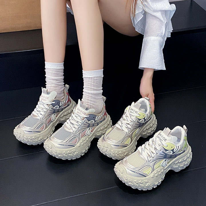 Dame Sporty Sneakers med innovativt støddæmpningssystem og robust sålprofil Stilla