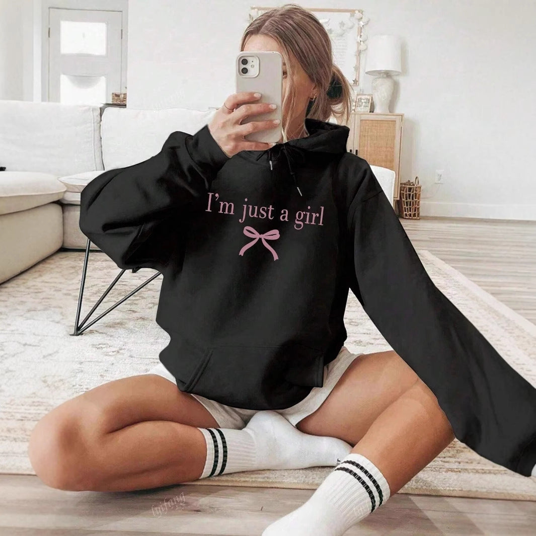 Kvinders hoodie med moderne print og klassisk snit Stilla