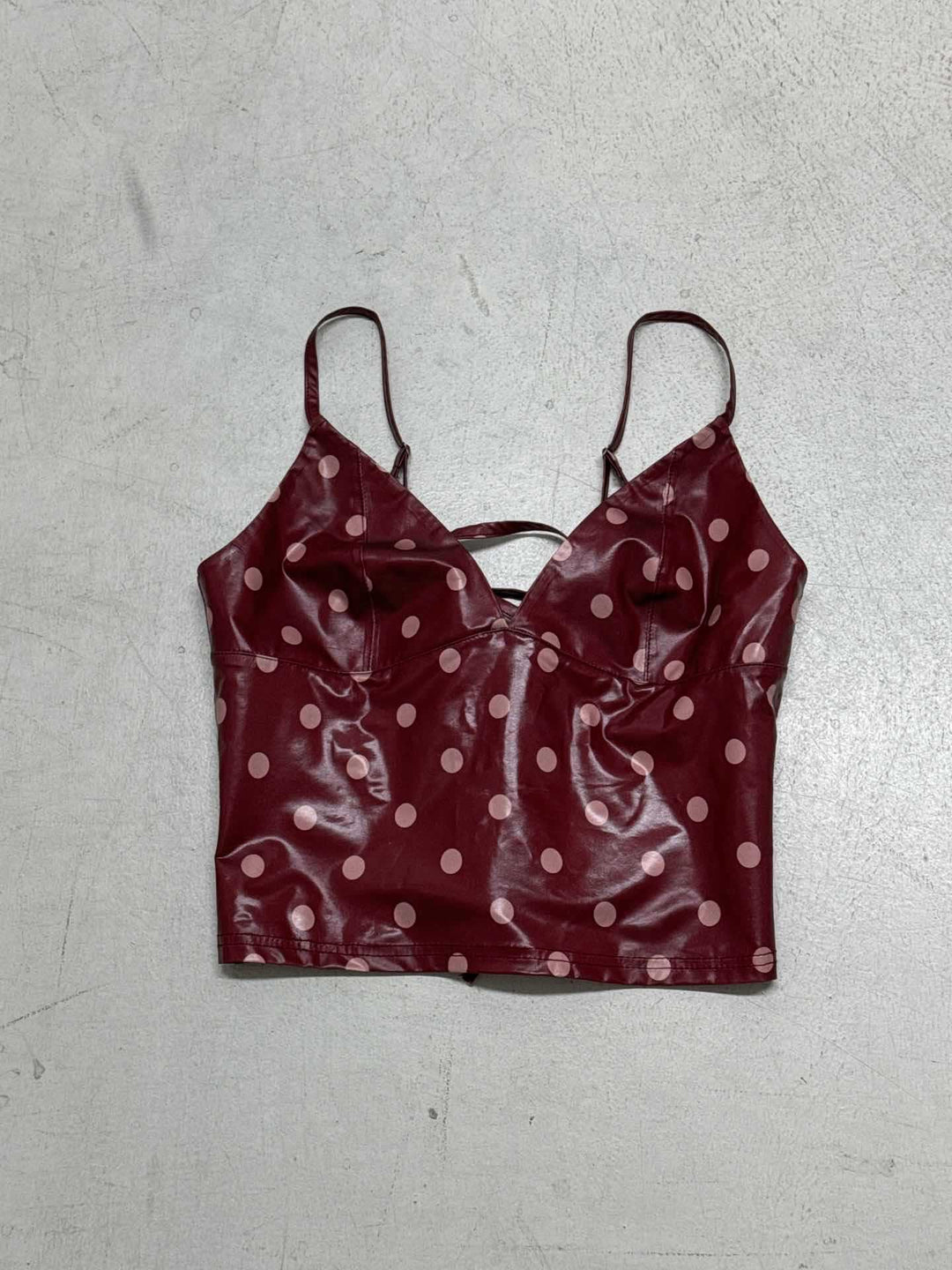 Dame tanktop med legende prikmønster og raffinerede stropdetaljer Skovae