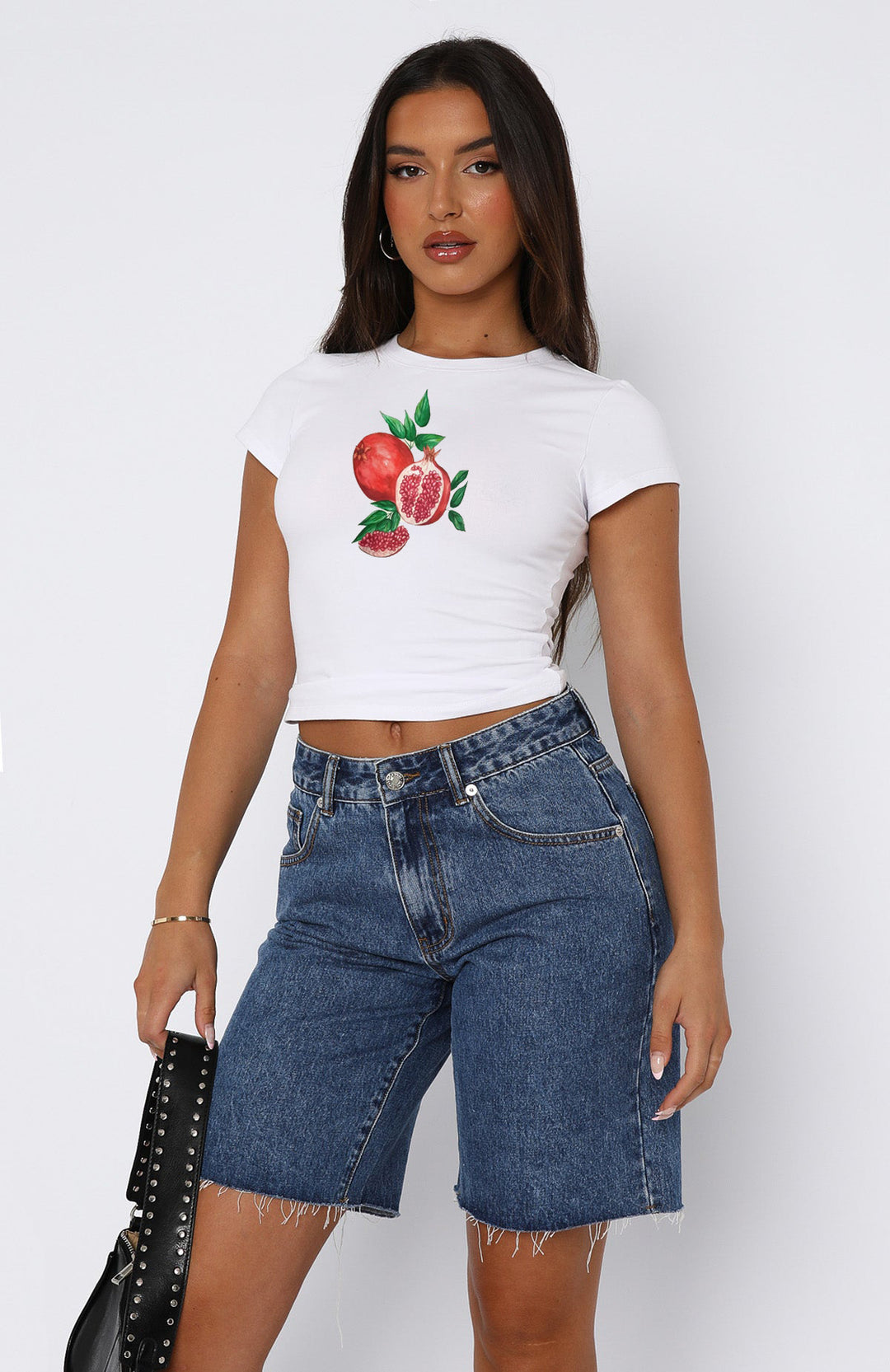 Dame Kortærmet Crop-Top med frugtagtigt motiv og tætsiddende snit Skovae