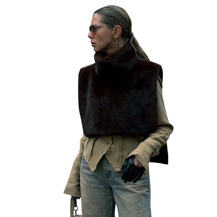 Femme Luksuriøs Faux-Fur-Cape med Høj Krave Stilla