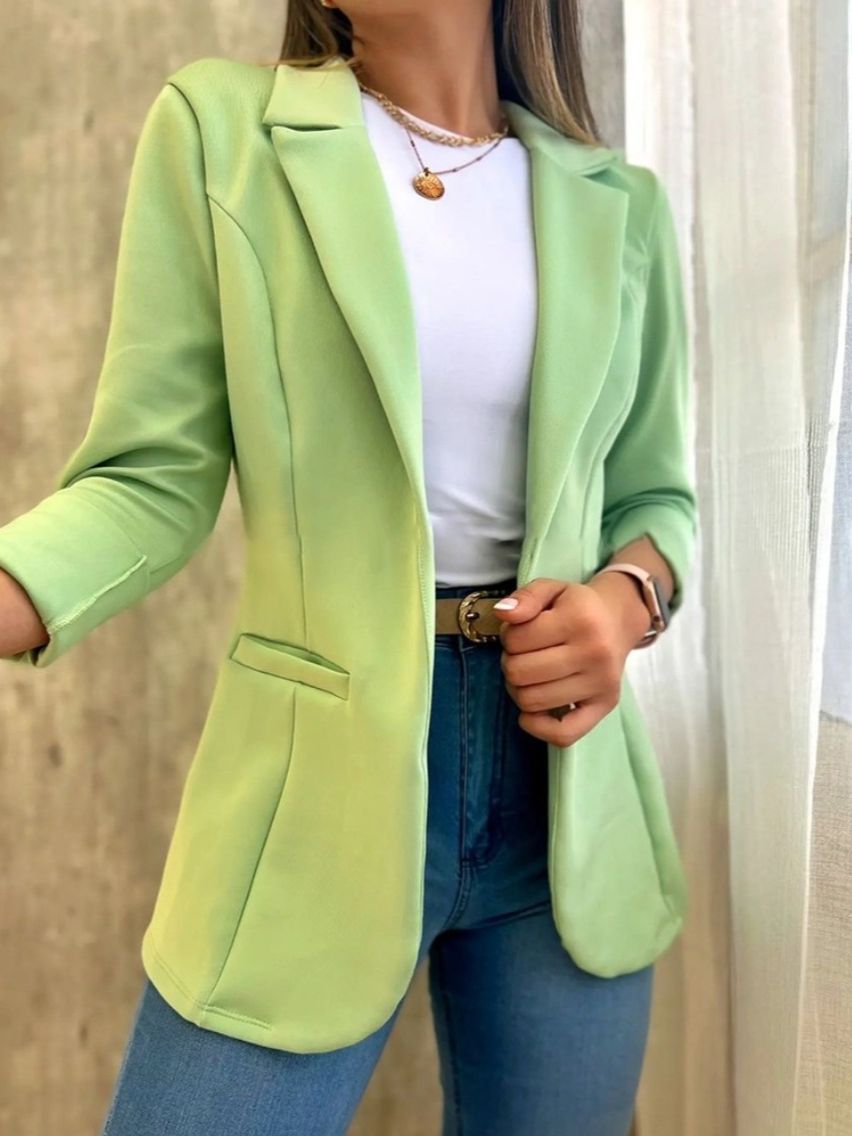 Dame elegant blazer med moderne snit og funktionelle lommer Stilla