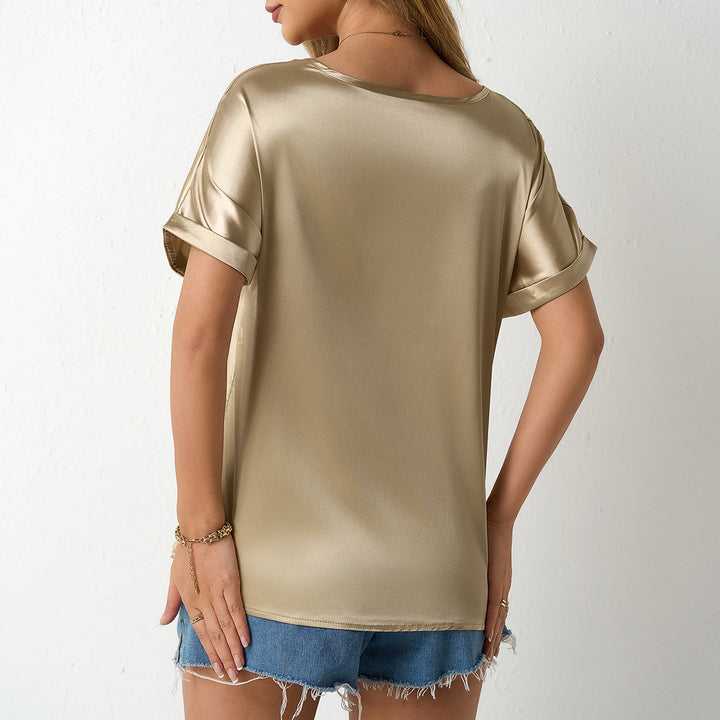 Dame Satin T-shirt med løs pasform og brystlomme Skovae