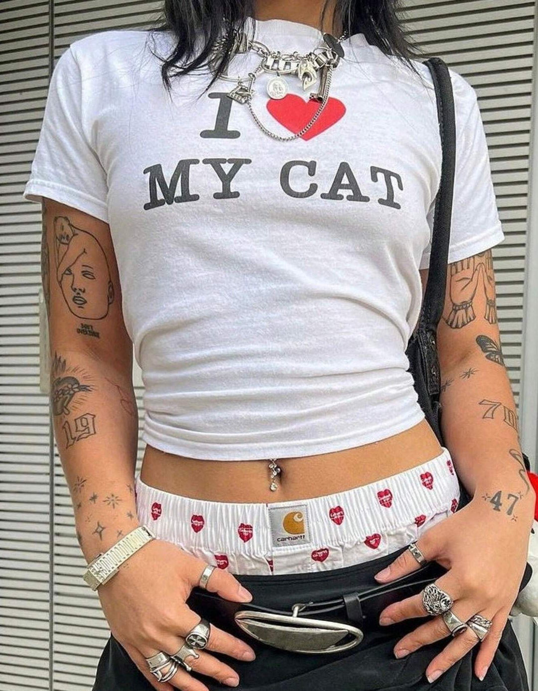 Dame Crop-T-Shirt med kreativt bjørnemotiv og sjovt citat Skovae