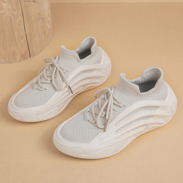 Dame Sporty High-Performance Sneakers med fleksibel strikoverdel og skridsikker sål Stilla