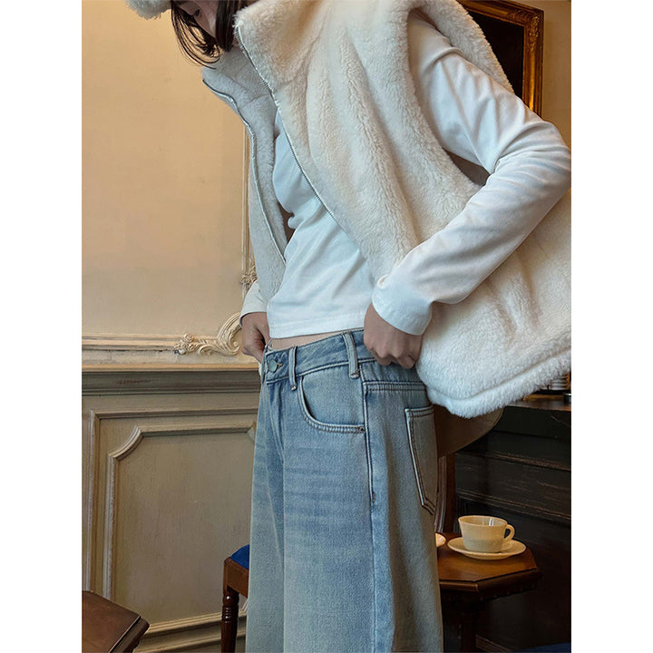 Dame løstsiddende jeans i klassisk stil med høj talje og tidløs vask Stilla
