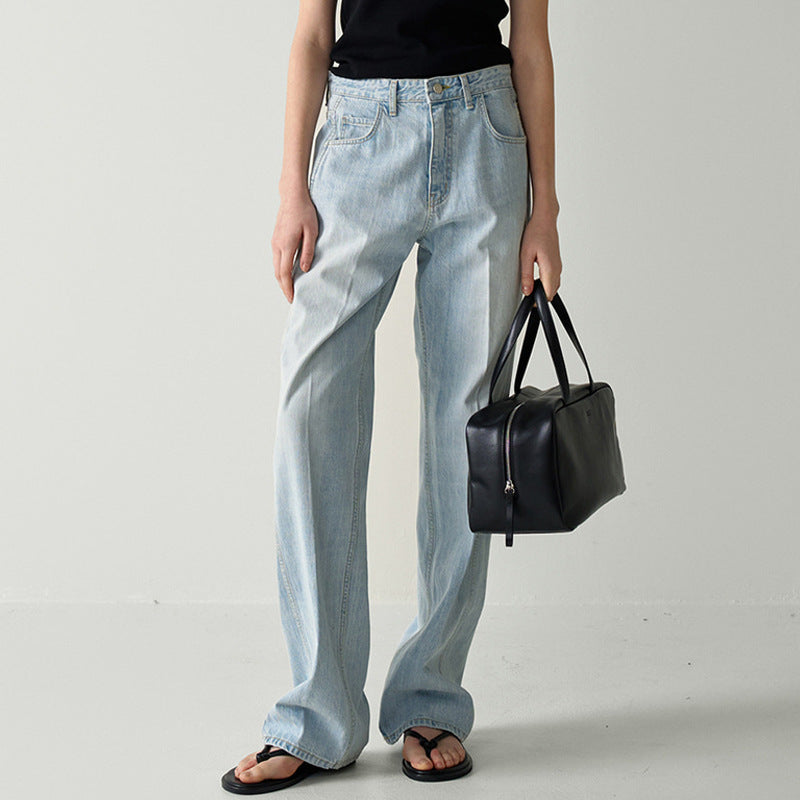 Dame Bredskårne jeans med moderne vask og afslappet snit Stilla