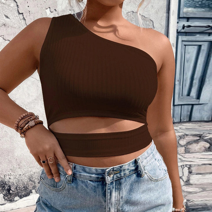 Dame Crop-top med asymmetrisk snit og cut-out-detaljer Skovae