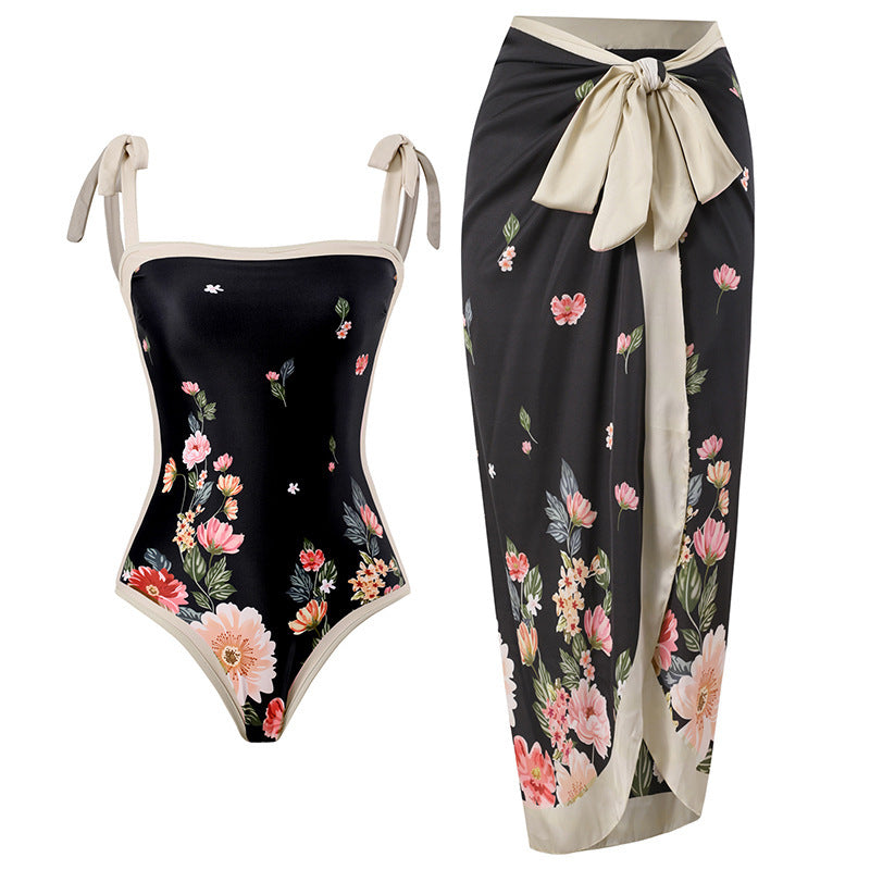 Dame Elegante badesuit med blomstret design Skovae