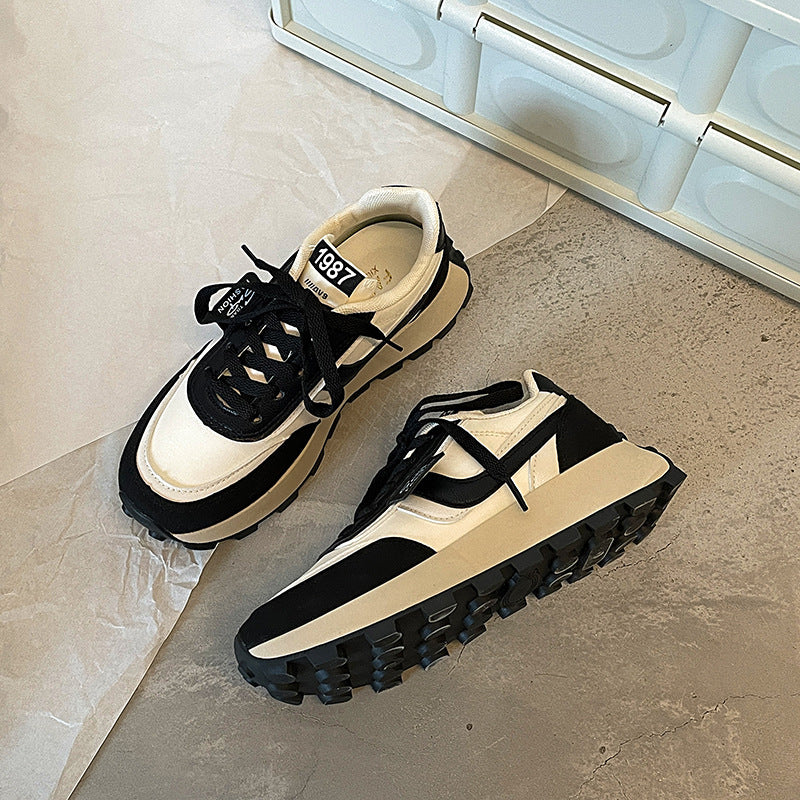 Dame Sporty Chunky Sneakers med skridsikker sål og åndbart overmateriale Stilla
