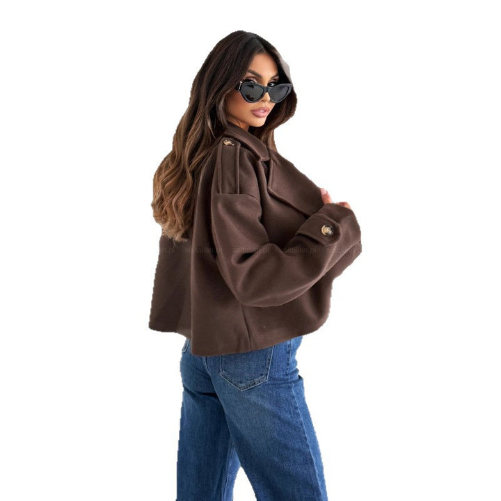 Kvinders oversized uldjakke med brede revers Stilla