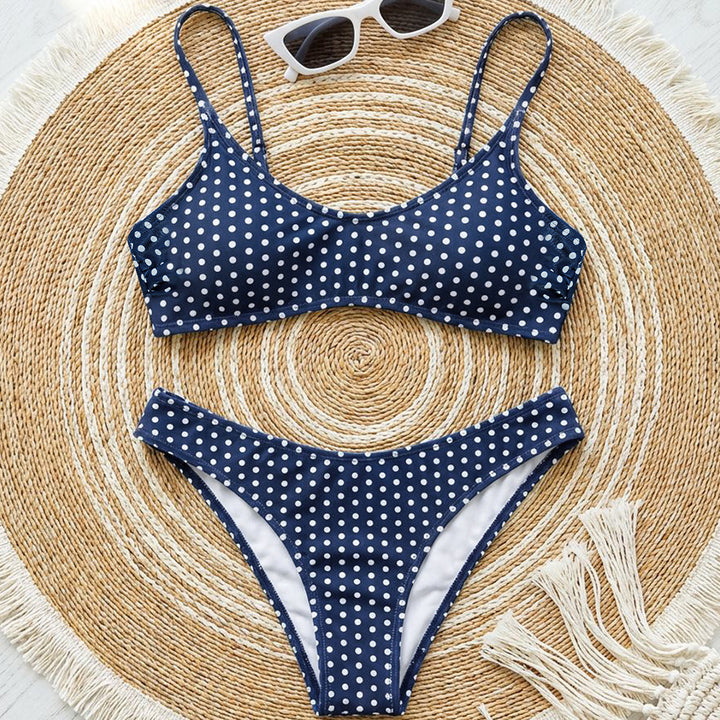 Dame trekant-bikini med legende prik-design Skovae