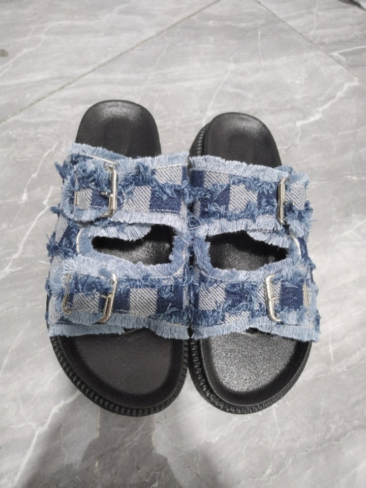Dame mode sandaler med remme og frynset denim Stilla