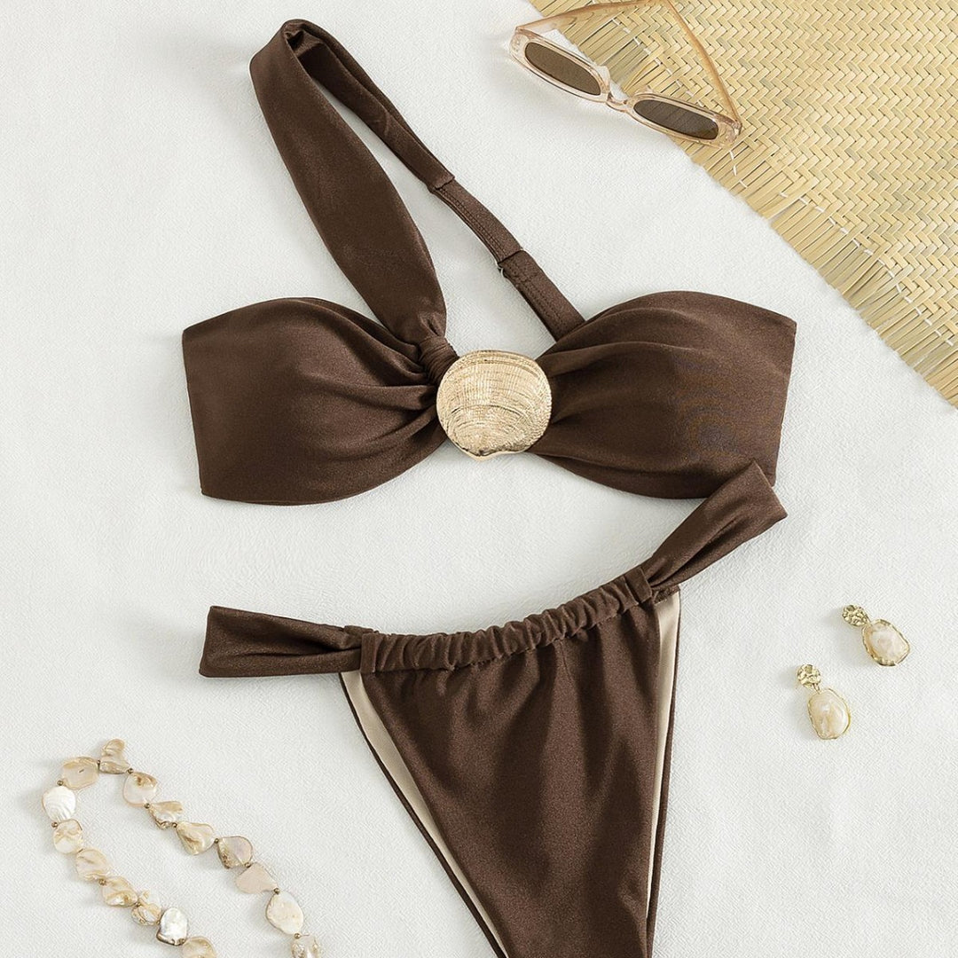 Dame bandeau-bikini med stilfuldt smykkedetalje Skovae