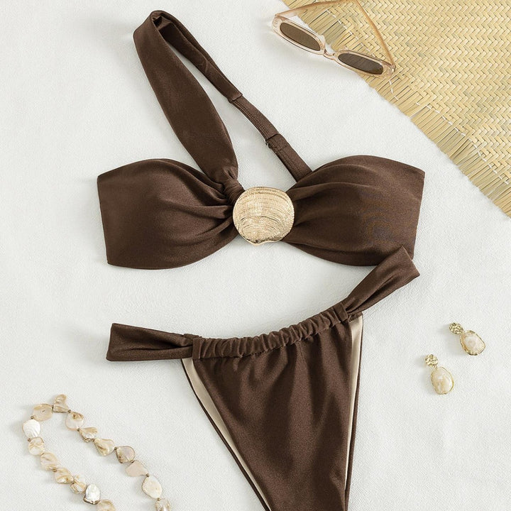 Dame bandeau-bikini med stilfuldt smykkedetalje Skovae