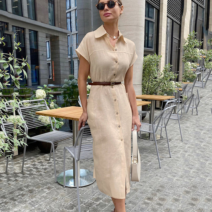 Dame skjortekjole med knapdetalje og elegant slids Stilla