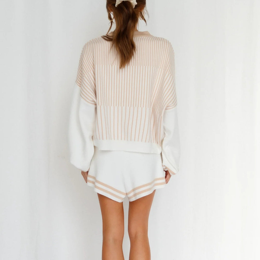 Dame casual sweatshirt og shorts sæt med brede ærmer og elastisk taljeband