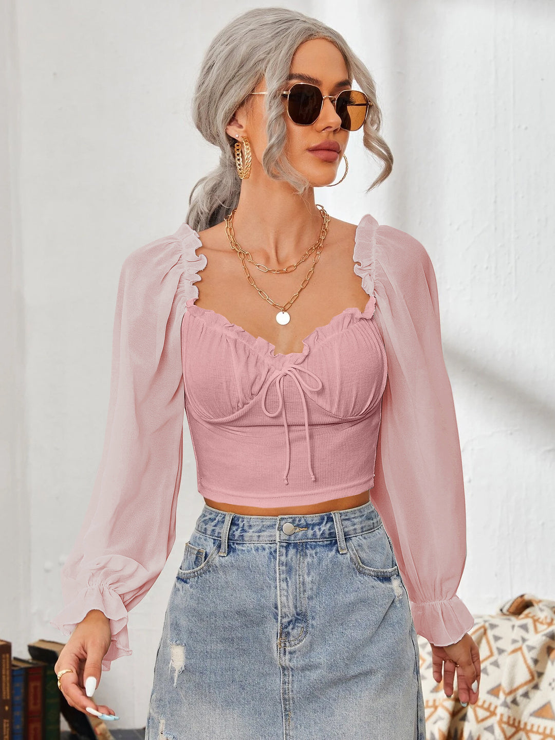 Dame Cropped-bluse med rynker og elegante puffærmer Skovae