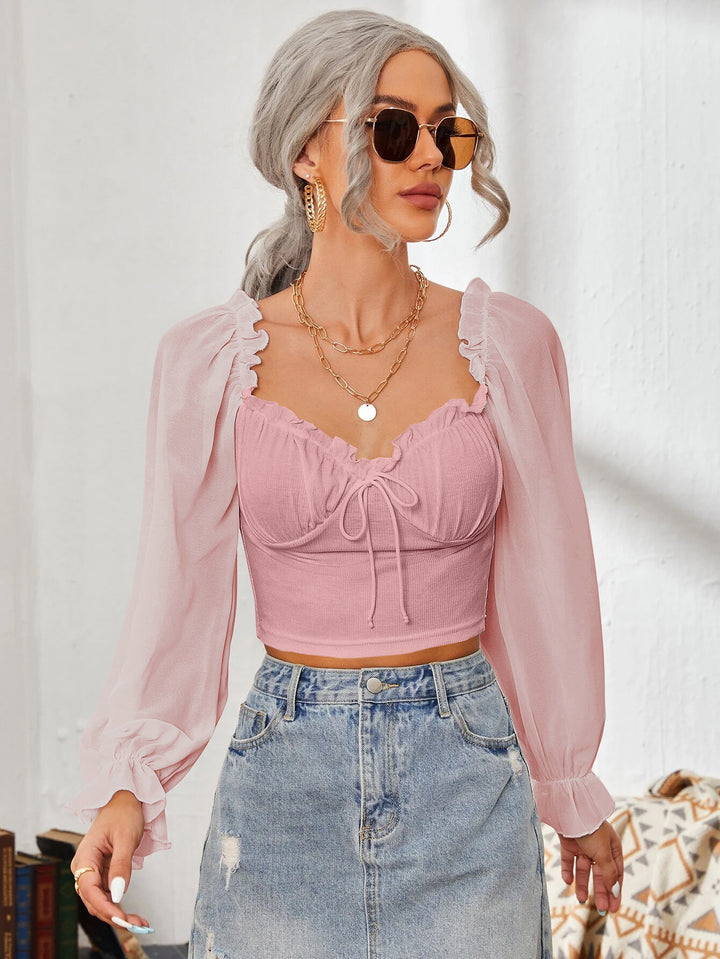 Dame Cropped-bluse med rynker og elegante puffærmer Skovae