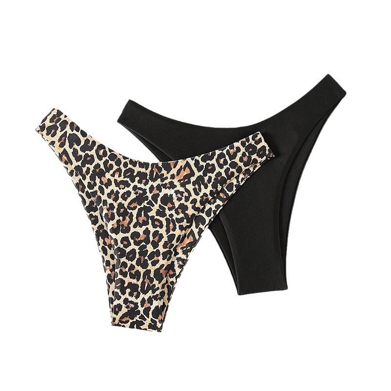 Dame Højt skåret bikini-trusse med dyreprint og klassisk stof Skovae