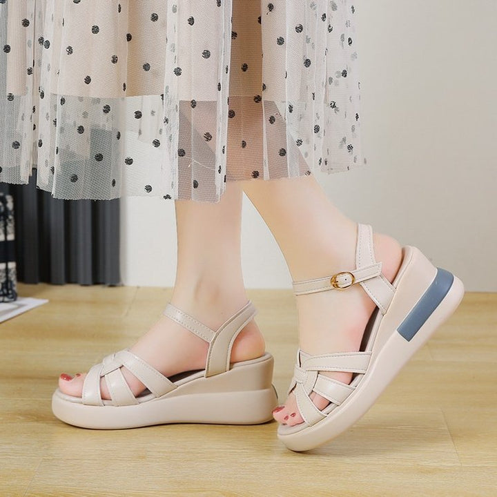 Dame nan flettet kile-sandal med justerbar ankelrem og ergonomisk plateau-fodseng Skovae