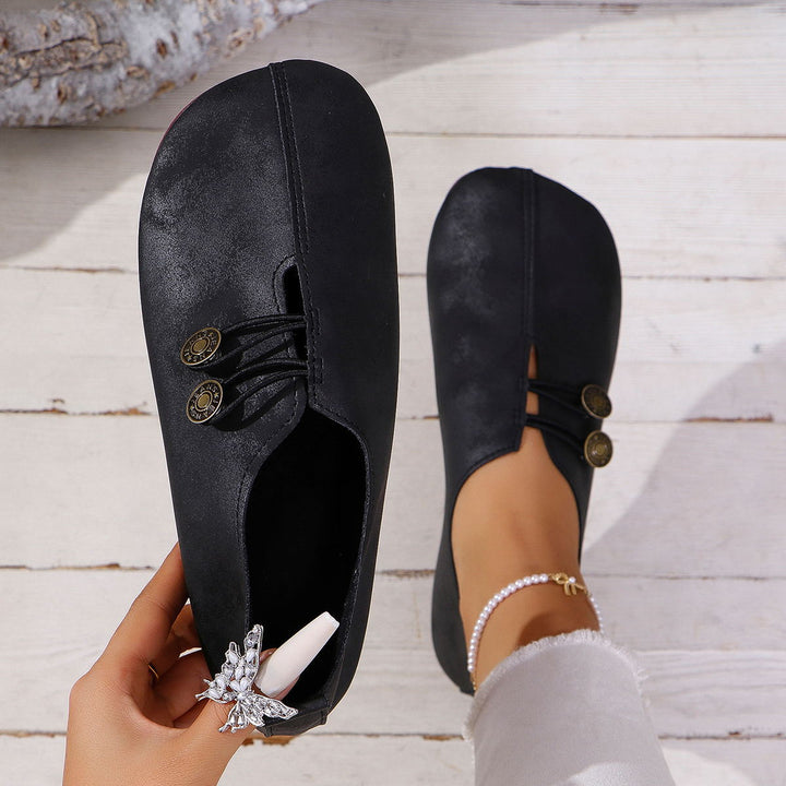Dame loafers med mode slip-design og dekorative knapdetaljer Stilla