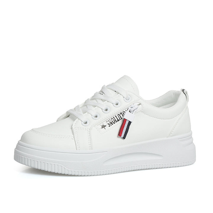 Dame Sneakers i moderne design med komfortabel luftsål Stilla