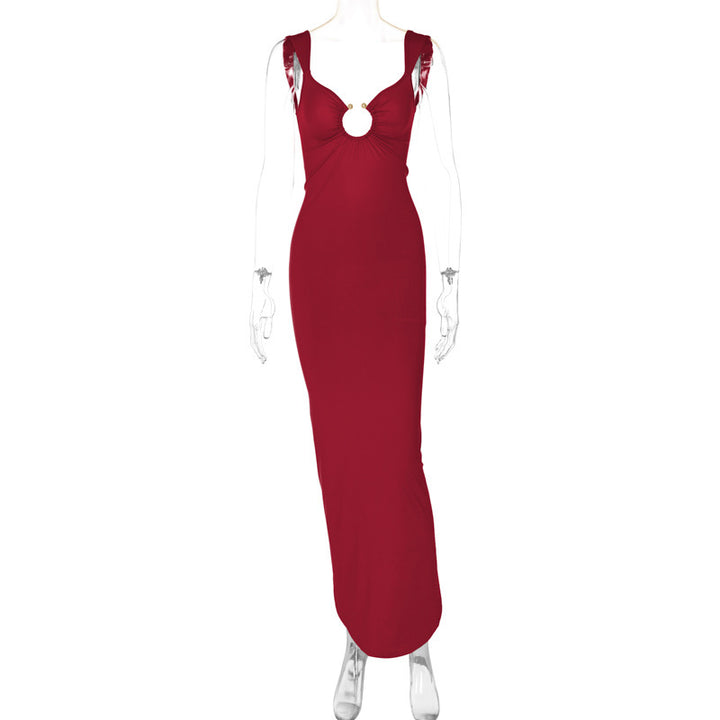 Femme Elegant rygfri maxikjole med udskæringsdetalje Stilla