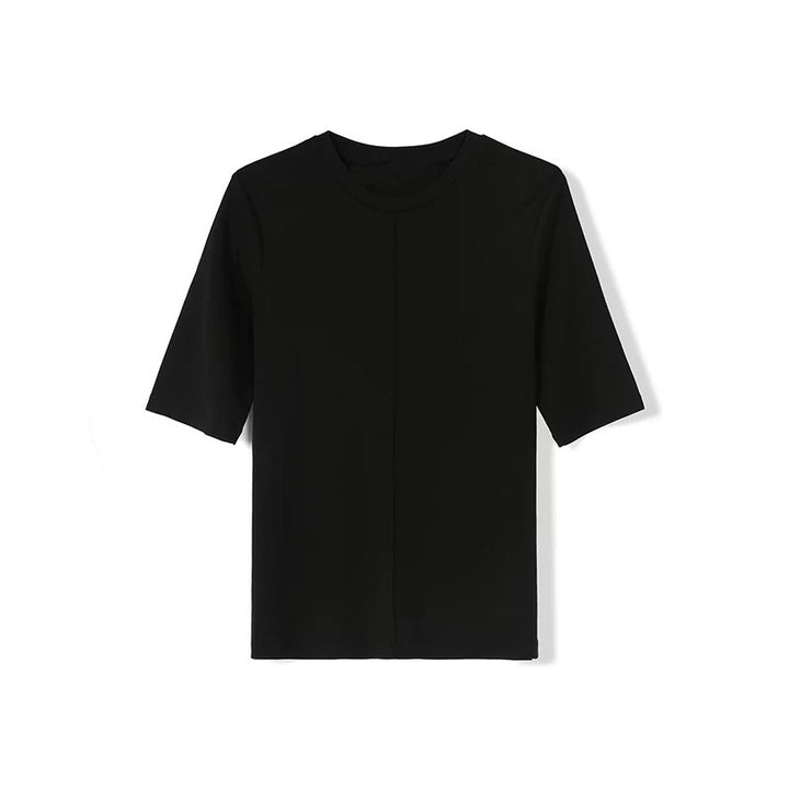 Dame T-shirt med afslappet pasform og moderne detaljer Stilla