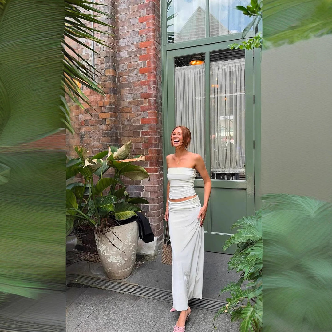 Damer elegant omslagkjole med flydende design og kvalitetsstof Stilla