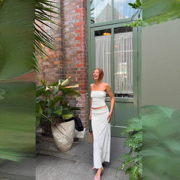 Damer elegant omslagkjole med flydende design og kvalitetsstof Stilla