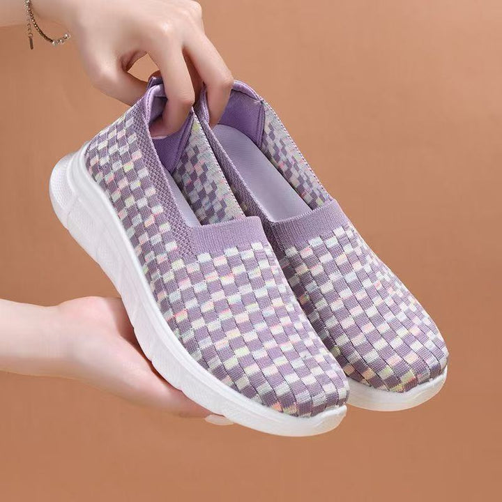 Damer Behagelige Slip-On Sneakers lavet af åndbart strikmateriale med skridsikker sål Stilla