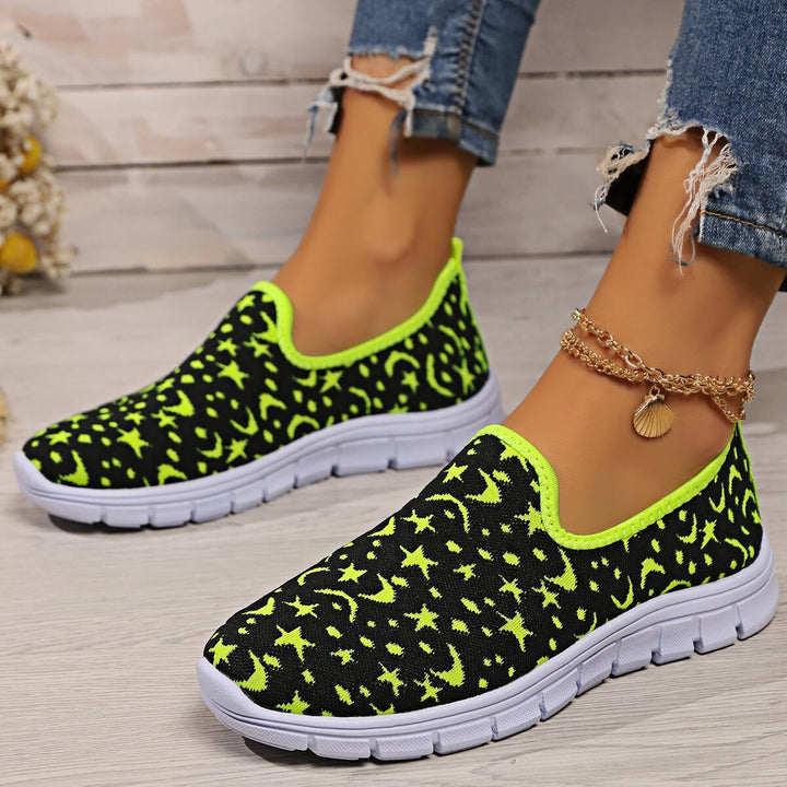 Dame Sporty Slip-On Sneakers med livligt stjernemønster og åndbar strikket overflade Stilla