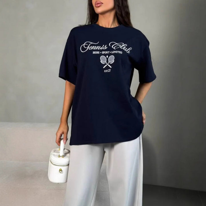 Dame T-shirt med afslappet tennis-design og højkvalitets bomuldsstof Stilla