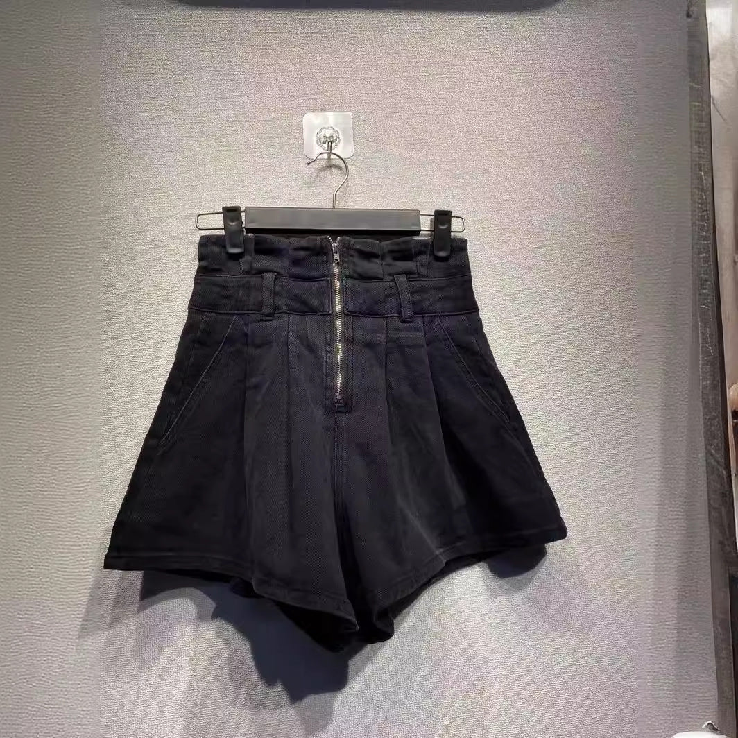 Dame High-Waist Shorts med usædvanlig lynlås og elegante plisseringer Stilla