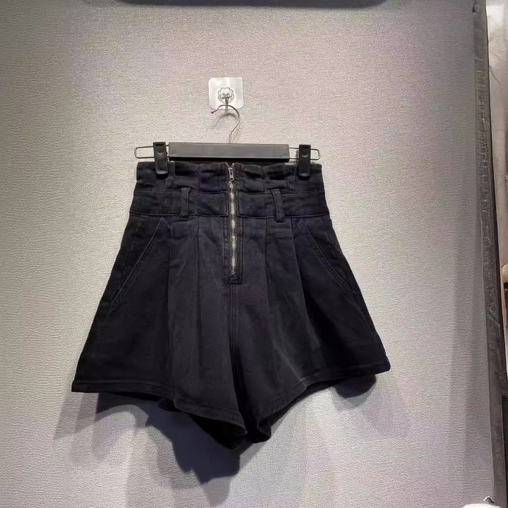 Dame High-Waist Shorts med usædvanlig lynlås og elegante plisseringer Stilla
