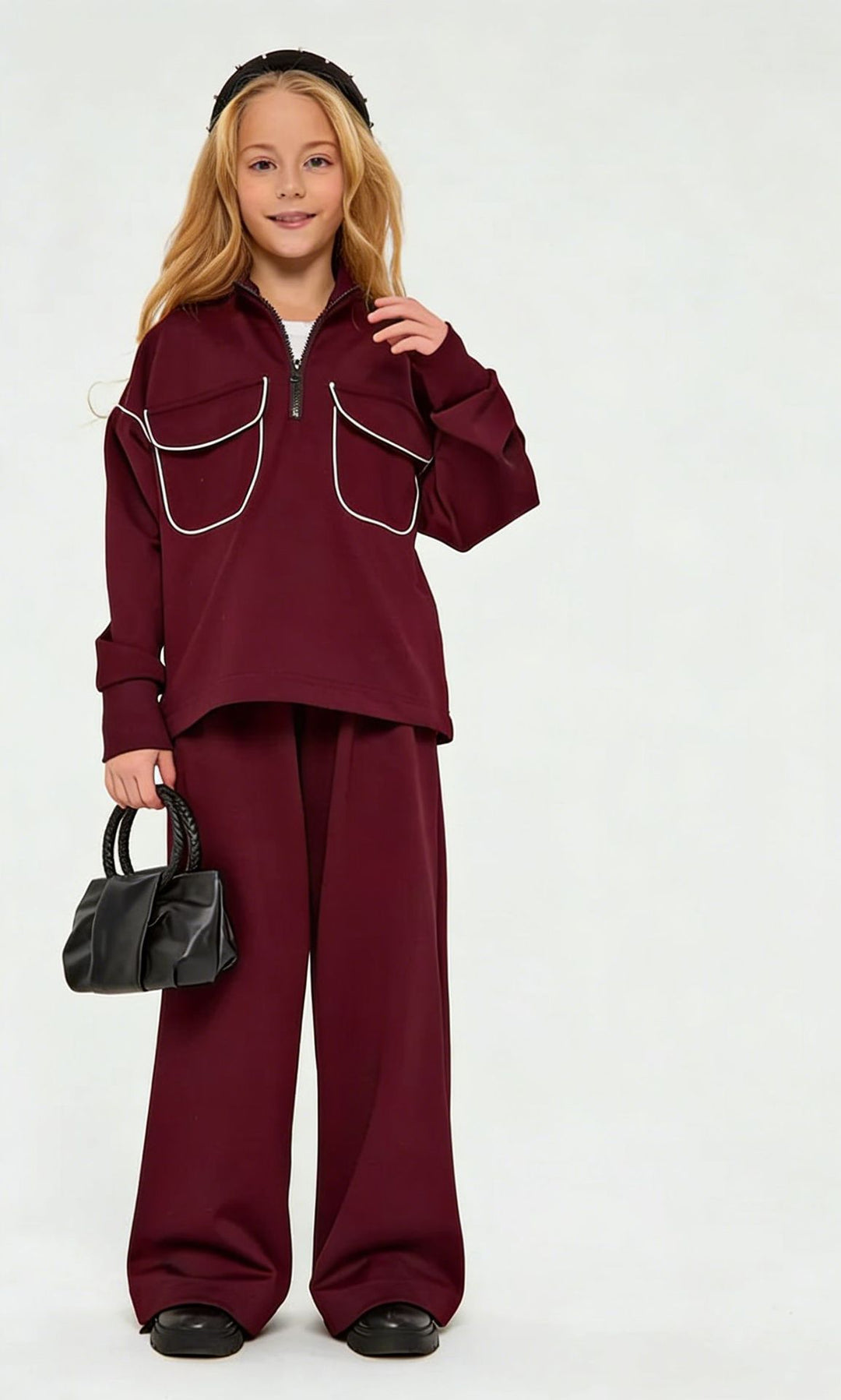 Kvindernes sporty sweatshirt med halv lynlås og praktiske lommer