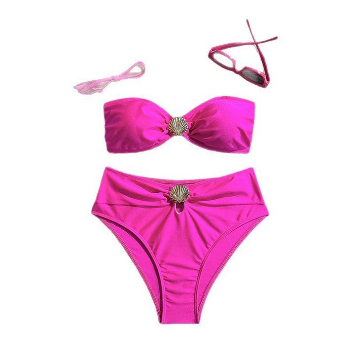Dame Bandeau-bikini med elegant muslingdetalje og høj benudskæring Skovae