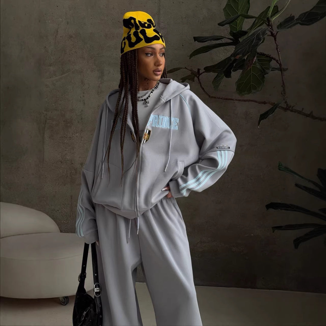 Kvinders sporty fritidssæt med løst skåret hoodie og løst pasformede bukser Stilla