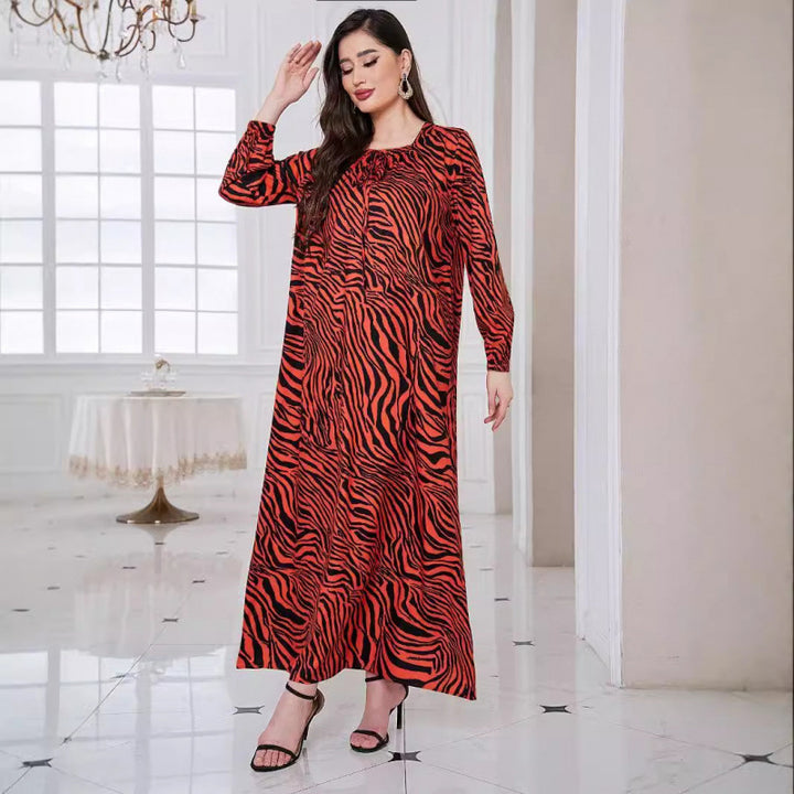 Dame maxikjole med elegant dyreprint Stilla
