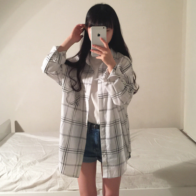 Kvinders stribede overshirt bluse i en afslappet pasform med oversized ærmer