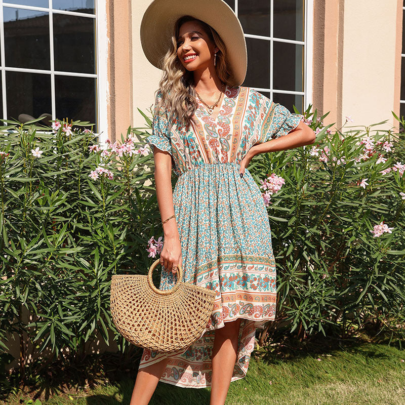 Femme High-Low Bohemian Midi-kjole med iøjnefaldende tryk Stilla