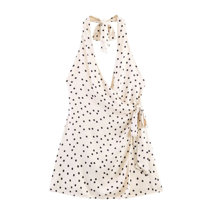 Dame wrapped dress with deep V-neck and decorative tie band Skovae