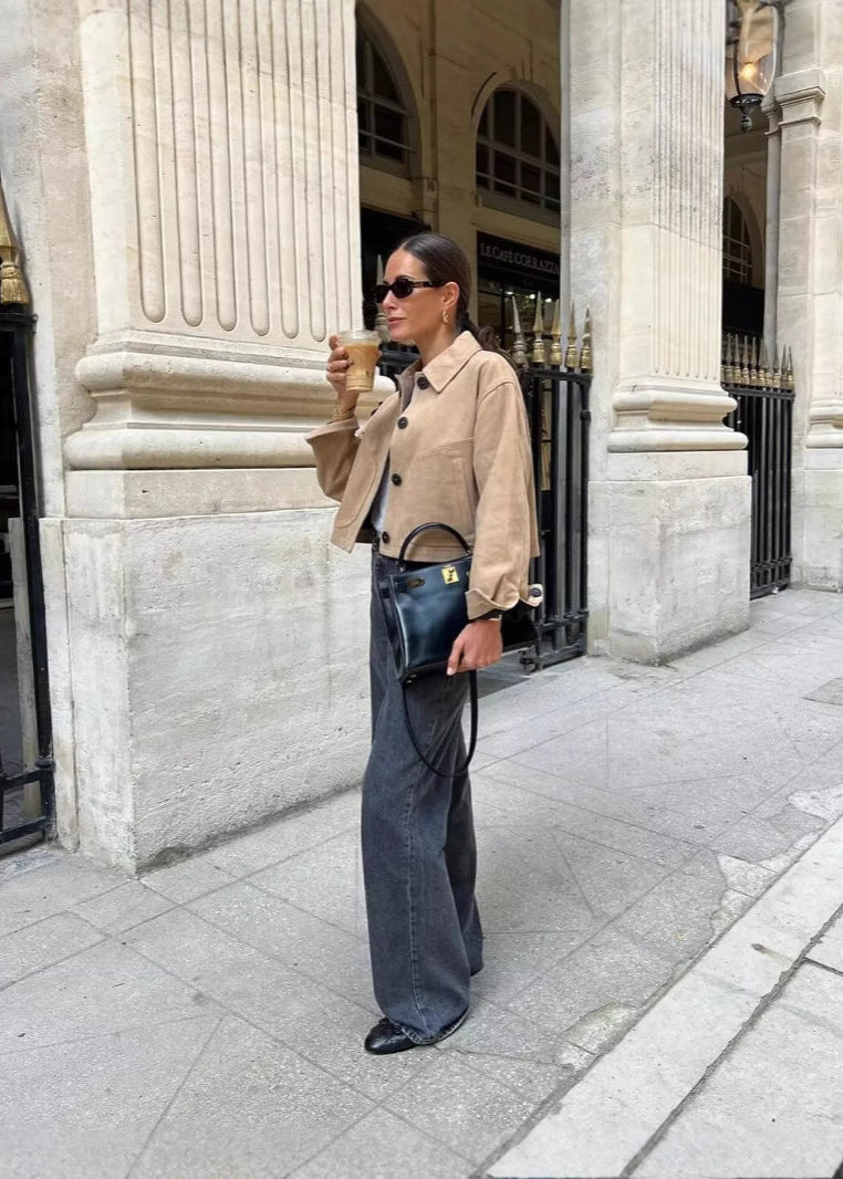 Stilla | Cropped Suede Button-Up Jakke
