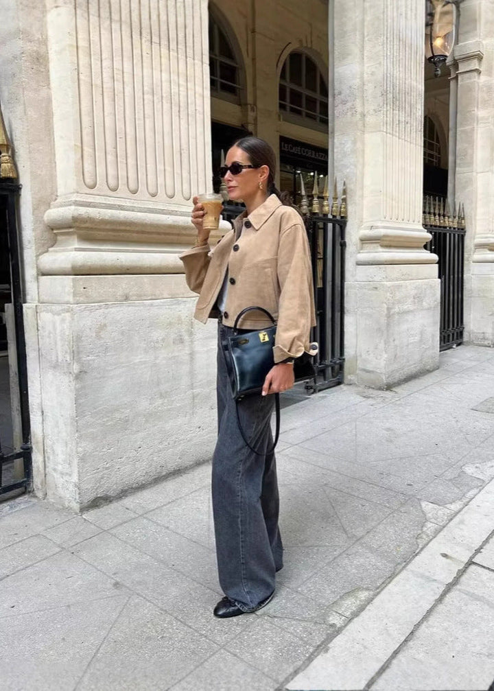 Stilla | Cropped Suede Button-Up Jakke