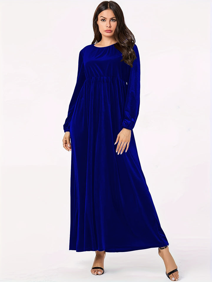 Dame maxikjole i luksuriøst fløjl med elegant drapering Stilla