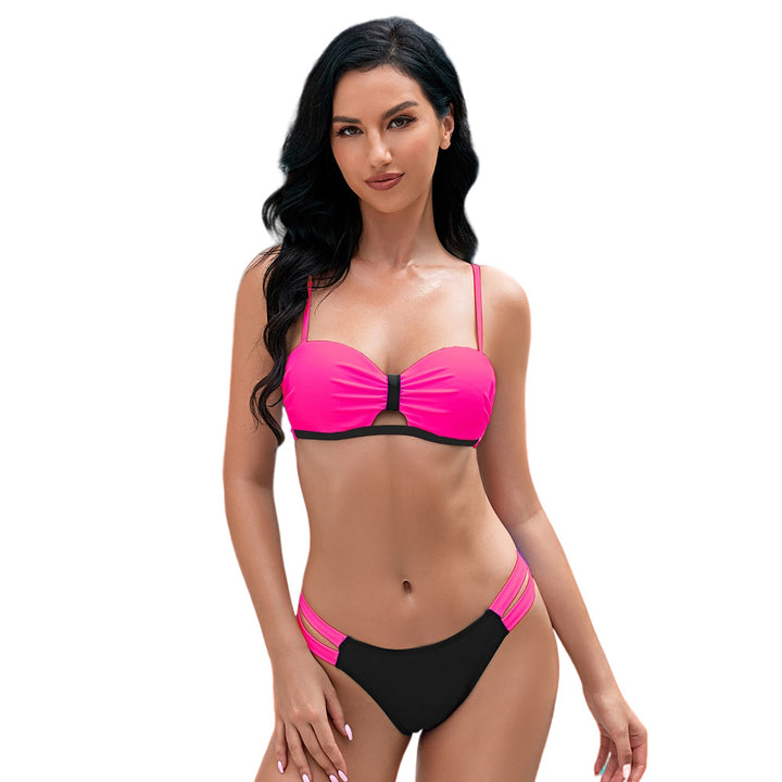 Dame Bikini-sæt med innovativt cut-out-design og justerbare stropper Stilla